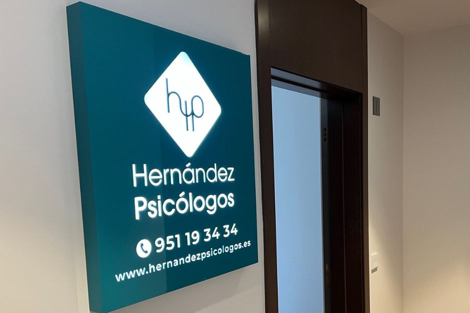 hernandez psicologos teatinos malaga