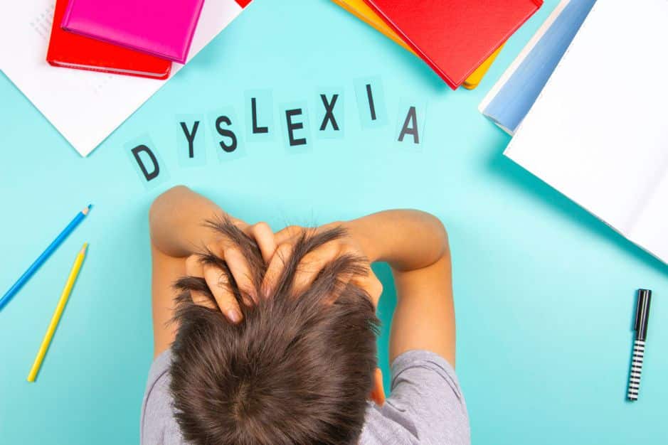 Dislexia que es sintomas tipos ejercicios para disléxicos Hernandez Piscólogos online logopeda malaga marbella